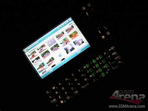 Toshiba G900 pictures, official photos
