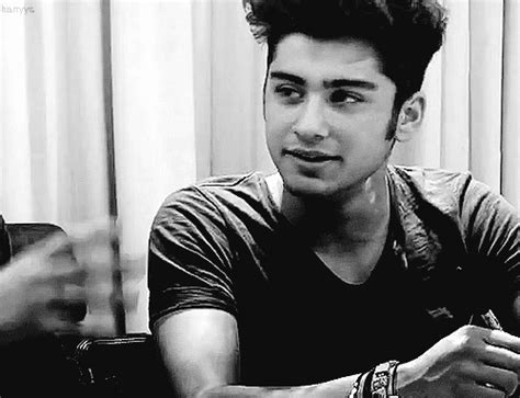 Hoy te prometo amor eterno One Direction Zayn Malik y tú Semi hot Romántica TERMINADA