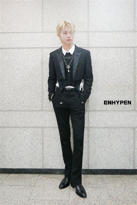 ENHYPEN UPDATES On Twitter PHOTO 230623 ENHY FASHION DARK BLOOD