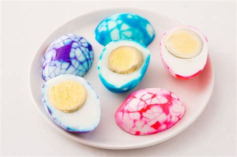 How To Make The Prettiest Hard Boiled Eggs Ever Recipe Easter Egg Decorating Easter Eggs