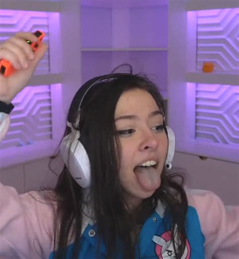 Harias Que Mictia Se Trague Tu Semen R Mictia Hot