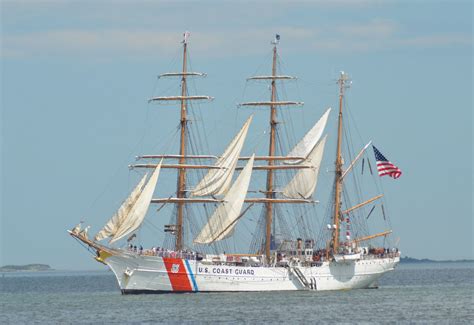 Uscgc Eagle Wix 327 Entering The Port Of Boston Boston Ma Jelpics