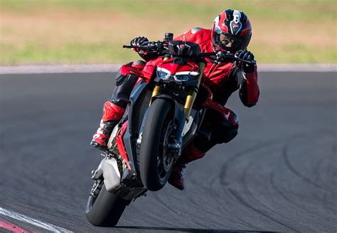 Top Naked Motorcycles Om In Op Te Rijden