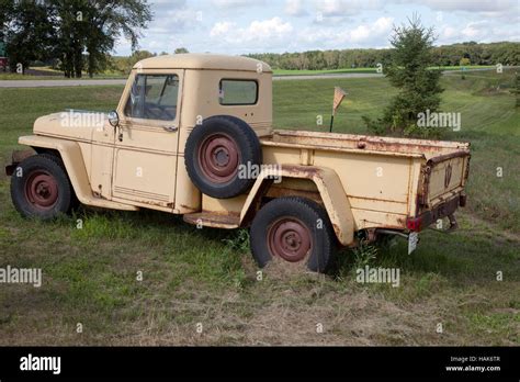 vintage willys jeep pickup truck  sale  pixie woods sales