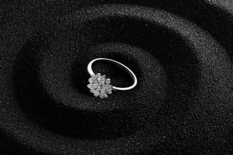 20 Diamond Photography Tips How To Photograph Shiny Diamonds