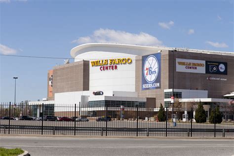 Step Inside: Wells Fargo Center - Home of the 76ers & Flyers ...