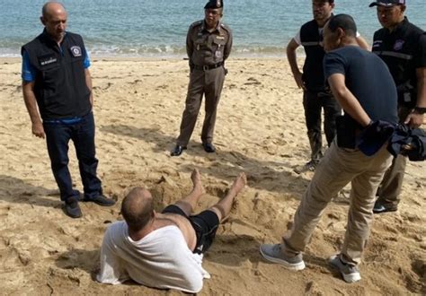 Naked British Man Caught Wandering Around Beach On Samui Island Koh Samui News Thailand News