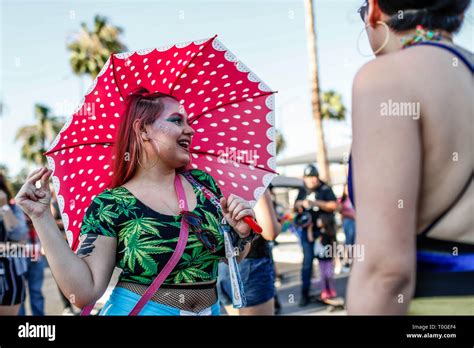 Marcha Por El Orgullo Gay Manifestaci N Por Igualdad Y Respeto A Comunidad Lgb L Sbico Gay