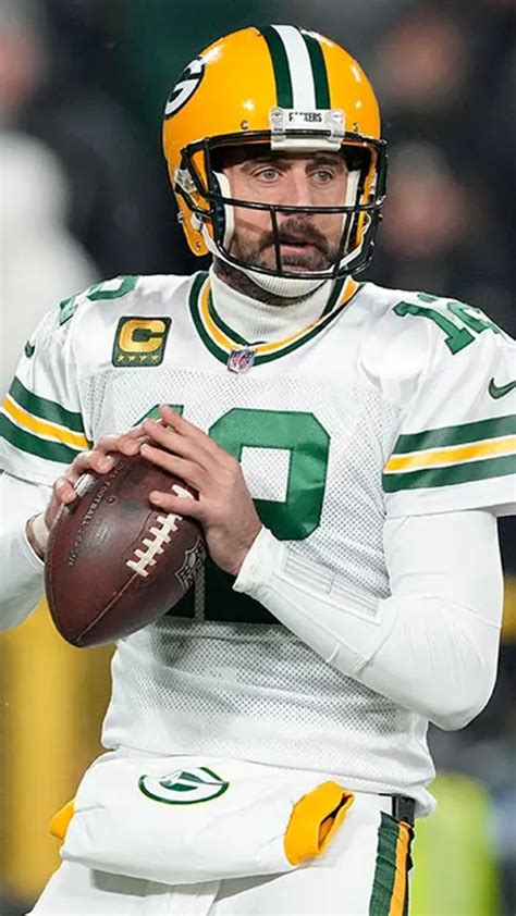 Nfl World Reacts To Aaron Rodgers Trade Suggestion