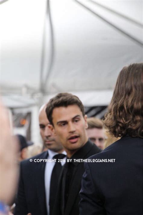 Divergent Series Kindle Fire 2
