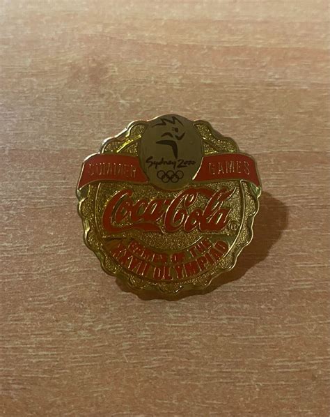 SYDNEY 2000 SUMMER GAMES OLYMPIC GAMES OFFICIAL PIN SPONSOR COCA COLA