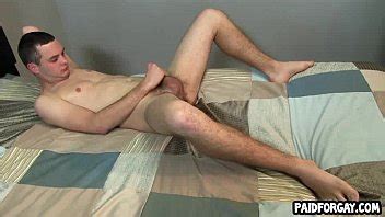 Straight Stud Paid To Jerk Off And Finger His Ass XVIDEOS