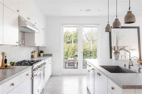 13 Striking Kitchens With Concrete Countertops