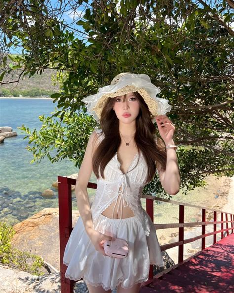 Hoá ra đây là mặt mộc của Wyn Anh hot girl 2k5 được các brand xếp hàng chờ book làm mẫu