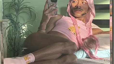 Princesleaze Twerkin Arched On The Bed Being Sexy As Always Shoutout To My Sters Gay Porn