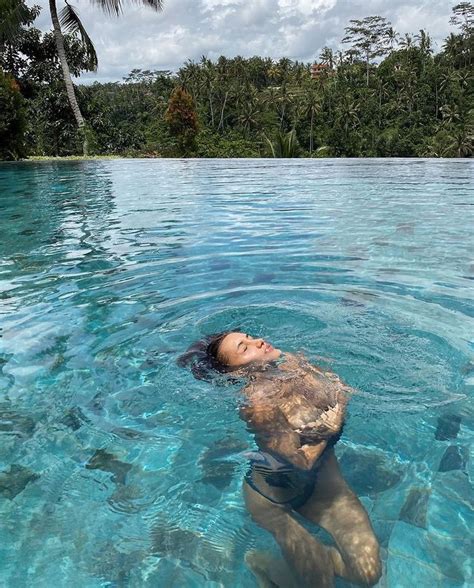 Pin By On Good Vibes Nude Photography Female Photographers Instagram