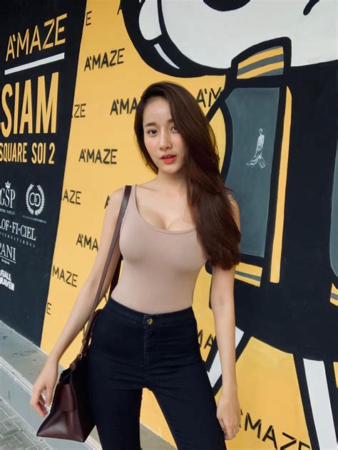 Tight Tank Top Porn Pic