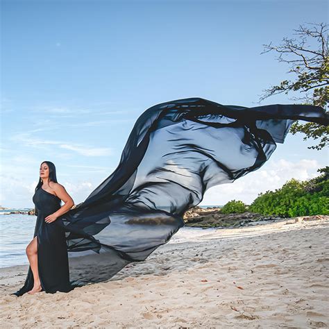 Black Gala Iii Flying Dresses