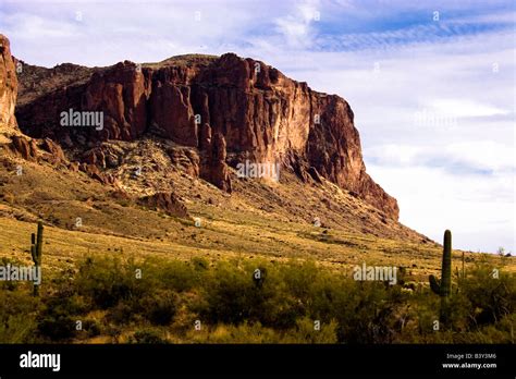 Superstition Mountains In Mesa Hi Res Stock Photography And Images Alamy