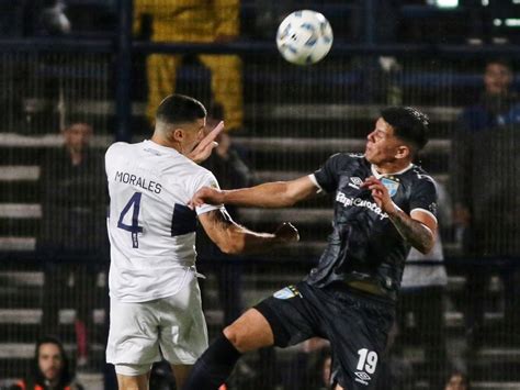 Gimnasia y su calvario: perdió con Atlético Tucumán en el Bosque y no