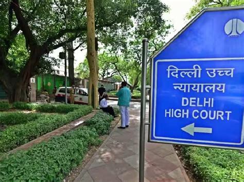 Delhi High Court Divorce Case Refusing Sex After Marriage Is Cruelty सबध बनन क लए पतन