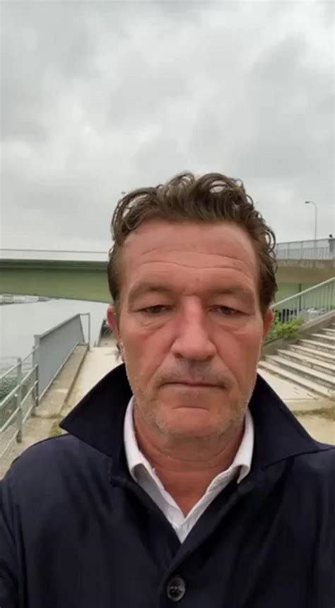 Alerte A La Bombe Lyon Patinoire