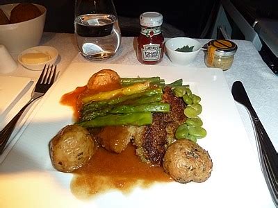 Qatar Airways Reviews - Inflight Food - Airline meal pictures