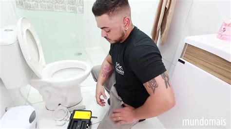 My Plumber Fucked Me Really Well And Even Released His Ass For Me Xnxx