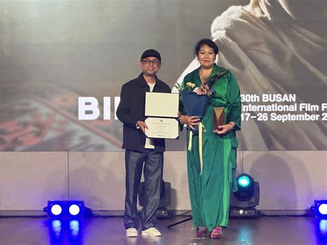 busan intarnzasnal film festivzale deooza hlo julai memorizal