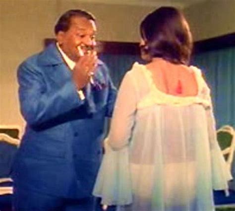 8 Hot Sexy Reena Roy Bikini Pics