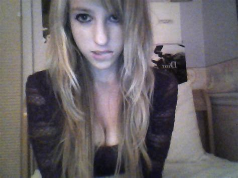 Huge Collection Of Popular Tumblr Blonde Tumblr MtypjfTM1D1ran9nqo1 1280 Porn Pic