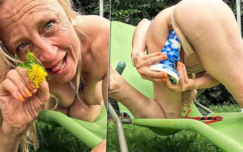 Mega Dildo In My Prolapse Pussy Amateur Porn Feat Andrea Ann By FapHouse XHamster