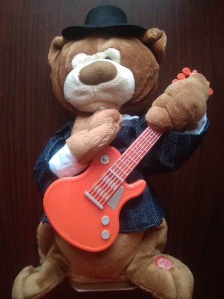 Медведь с гитарой - купить с доставкой по выгодным ценам в интернет ...
