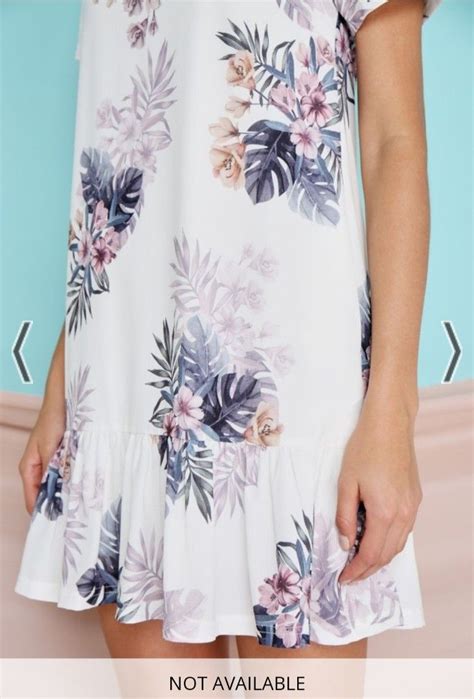 Sherelle Floral Dropwaist Dress In White The Stage Walk On Carousell