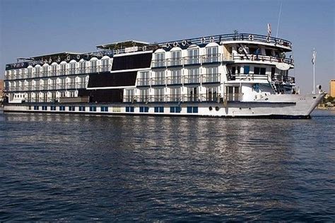 Private 7 Night Cairo Aswan And Nile Cruise With Flights Triphobo