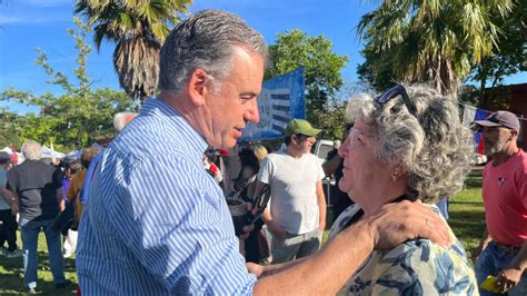 Por un abrazo más grande para hacer posible un nuevo Uruguay