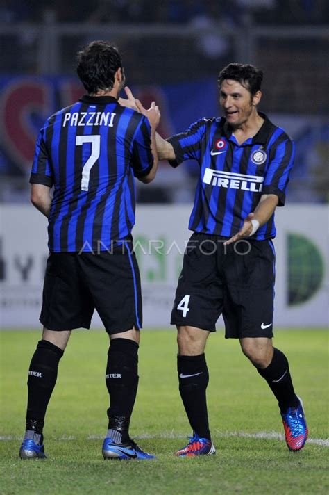 INTER MILAN LAWAN TIMNAS INDONESIA | ANTARA Foto