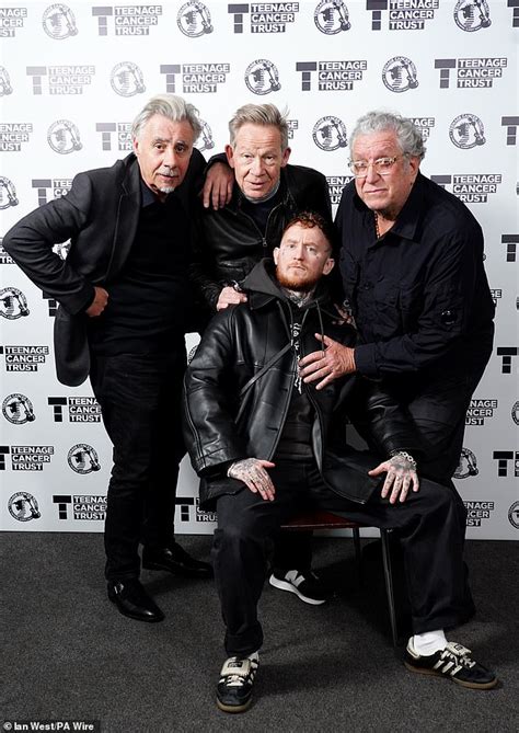 The Sex Pistols Reunite With New Lead Singer As They Kick Off Teenage