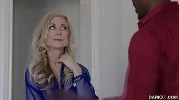 Sizzling MILF Gets Pumped By Massive BBC In Her Mature Muff