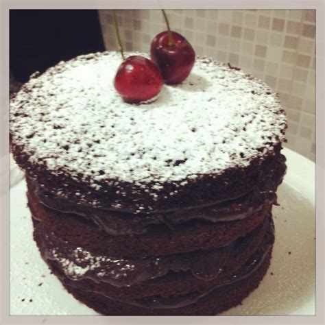 Renata Souza Naked Cakes