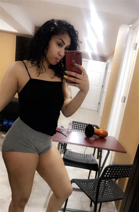 Hot And Sexy Queen Naija Photos ThBlog
