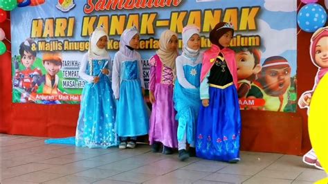 pertandingan pakaian animasi tercantik murid  satu  hari kanak