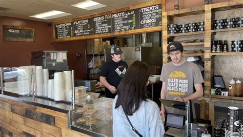 NAKED Q BBQ Updated October Photos Reviews W Bell Rd Phoenix Arizona