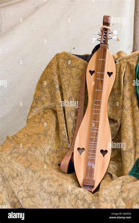 Medieval Musical Instrument Hi Res Stock Photography And Images Alamy