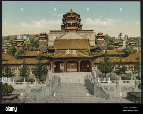 Peking. Summerpalace, Mainbuildings Stock Photo - Alamy