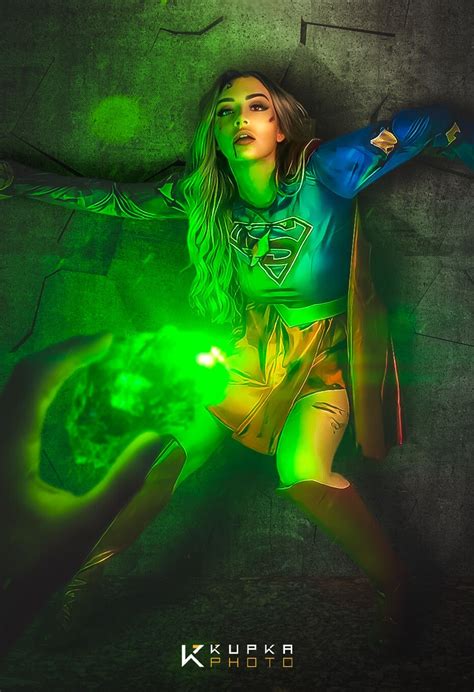 Kryptonite PsifiakÓ Supergirl Pictures Supergirl Dc Supergirl Cosplay