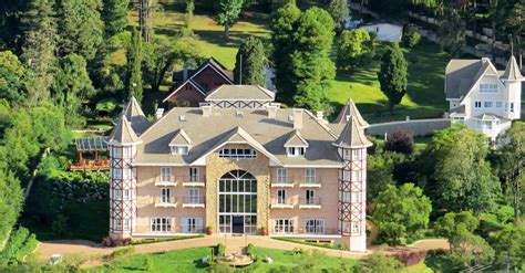 Sugest Es De Hot Is De Luxo Em Campos Do Jord O Para Curtir O R Veillon At De