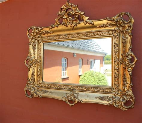 Antique Gold Leaf Frame Mirror, 1820s for sale at Pamono