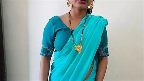 Indisches Desi Dorf Bhabhi Betrog Ihren Ehemann Und Hatte Schmerzhaften Sex Mit Stiefbruder