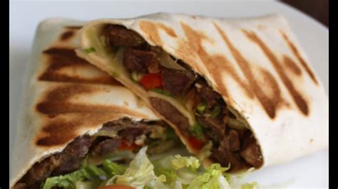 How To Make A Healthy Tasty Homemade Beef Shawarma Wrap Youtube